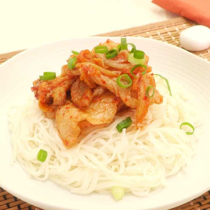 豚キムチそうめん