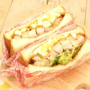 「照り焼きチキンサンド」のレシピ動画