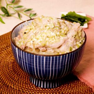 「レンチンねぎ塩豚丼」のレシピ動画