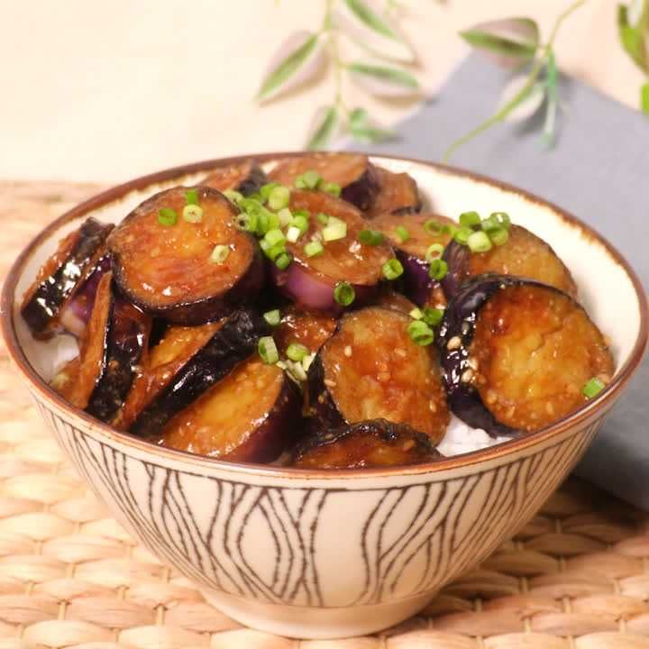 照りトロなす丼