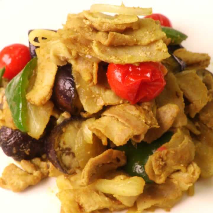 豚バラと夏野菜のカレー炒め