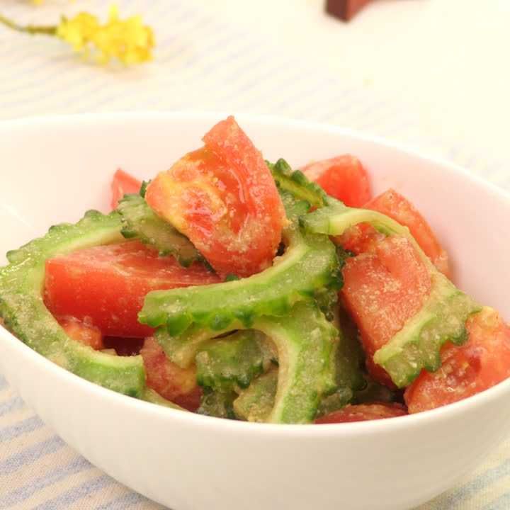 トマトとゴーヤーのごま味噌和え