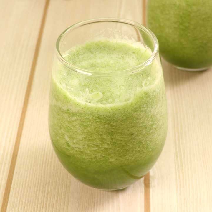 水菜とりんごのスムージー