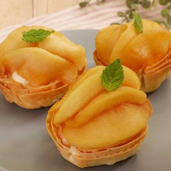 餃子の皮で！ キャンディアップルパイのレシピ動画・作り方 DELISH KITCHEN