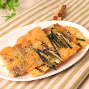 「豚バラ肉とニラのチーズ焼き」のレシピ動画
