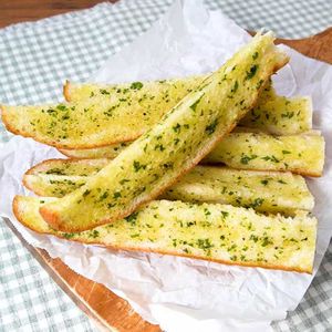 「ガーリックトースト」のレシピ動画