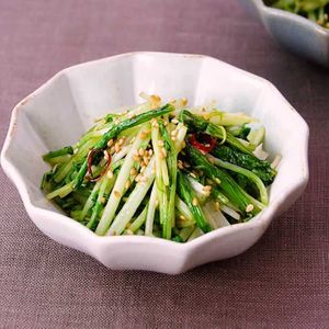 「水菜の甘辛炒め」のレシピ動画