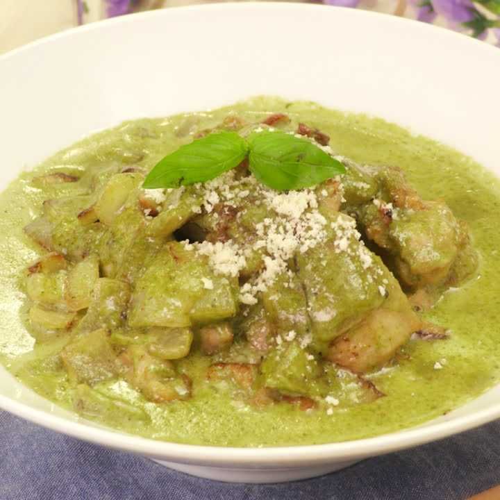 鶏もも肉のバジルクリーム煮