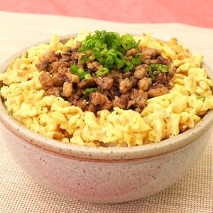 サンマそぼろ丼