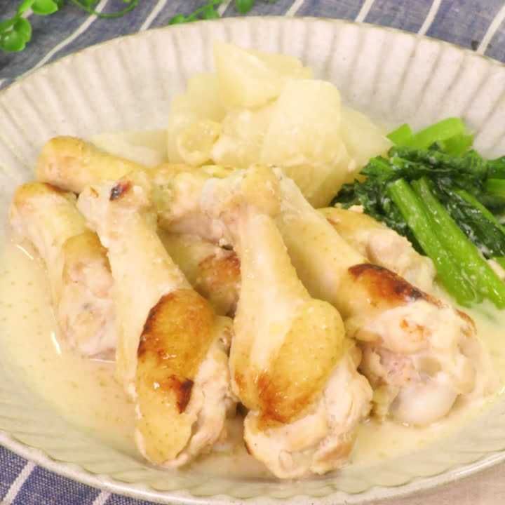 ほっくり柔らか優しい味 鶏手羽元の酒粕煮のレシピ動画 作り方 Delish Kitchen