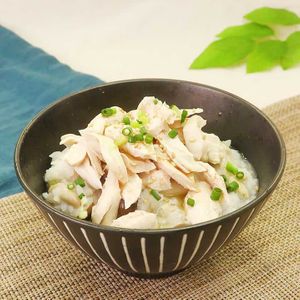 「ささみとしめじの中華雑炊」のレシピ動画