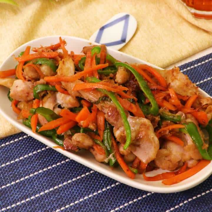 鶏もも肉とピーマンのおかか炒め