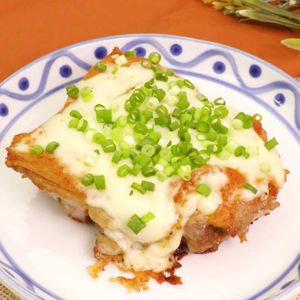 鶏肉のピリ辛みそチーズ焼き