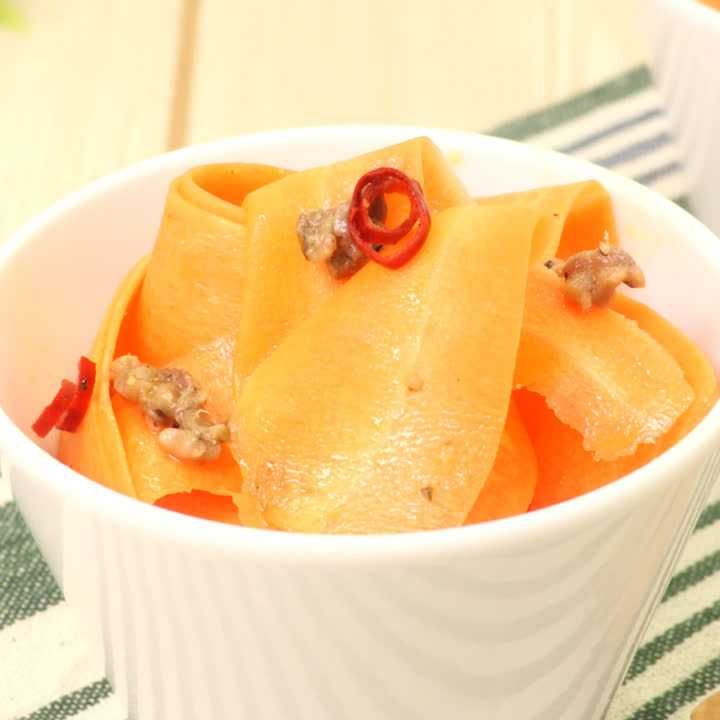 にんじんのアンチョビサラダ