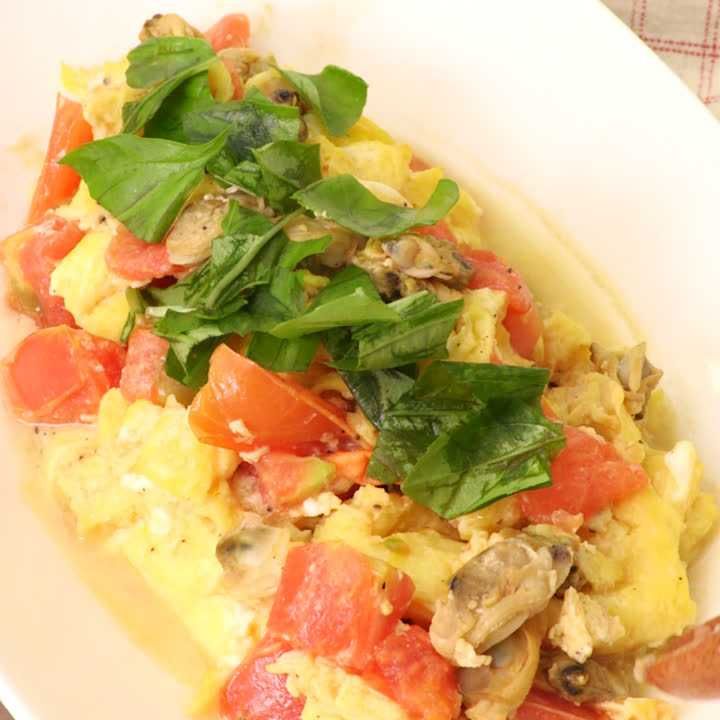 あさりとトマトの卵塩炒め