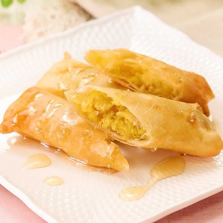 さつまいもとりんごの春巻き