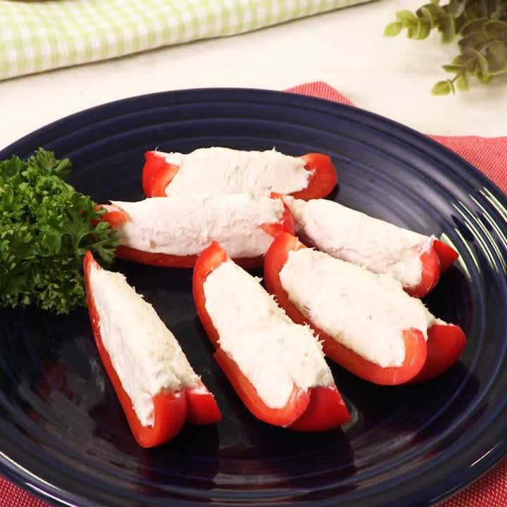 パプリカのクリームチーズ詰め