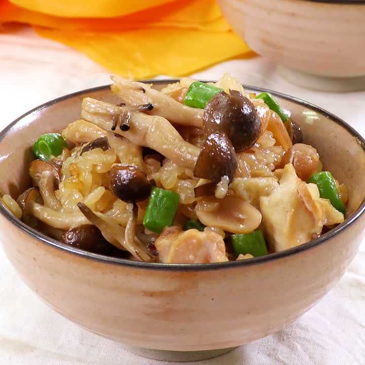 鶏肉とピーナッツの炊き込みご飯