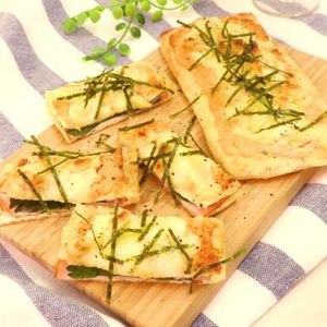 「油揚げの明太チーズピザ」のレシピ動画