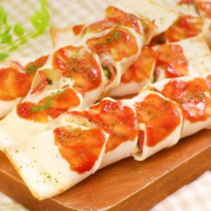 「春巻きベーコンチーズ」のレシピ動画