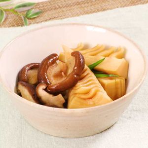 しいたけとたけのこの煮物