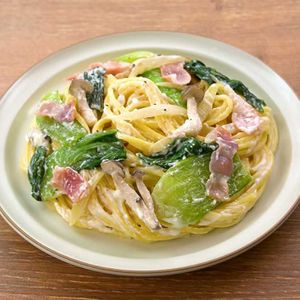 チンゲン菜のクリームパスタ