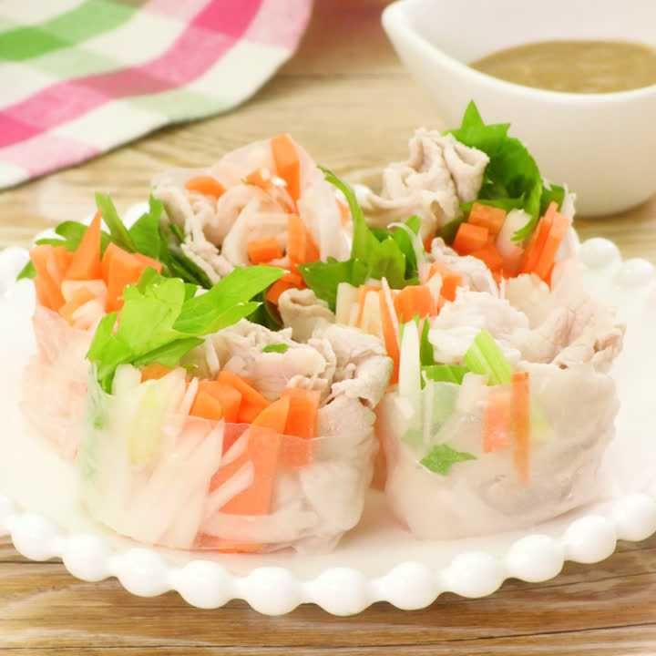 豚しゃぶとセロリの生春巻き