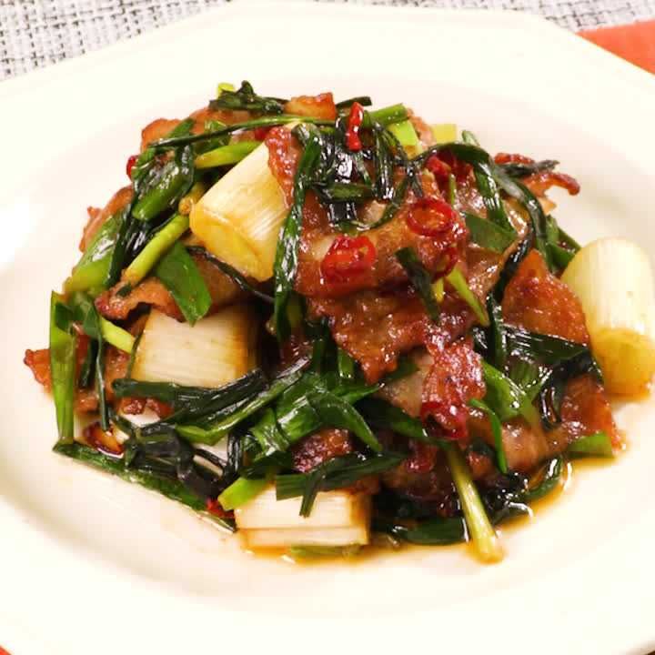 豚肉とニラのピリ辛炒め