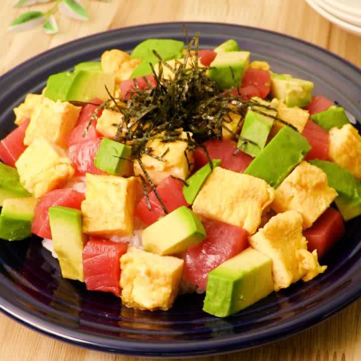 マグロのコロコロちらし寿司