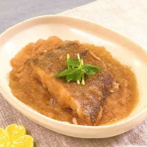 少ない調味料で めんつゆでカレイの煮付けのレシピ動画 作り方 Delish Kitchen