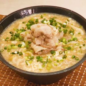 「とろ玉肉うどん」のレシピ動画