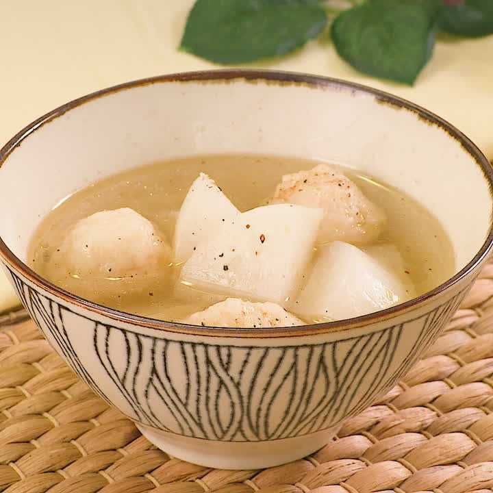 大根とえび団子のスープ