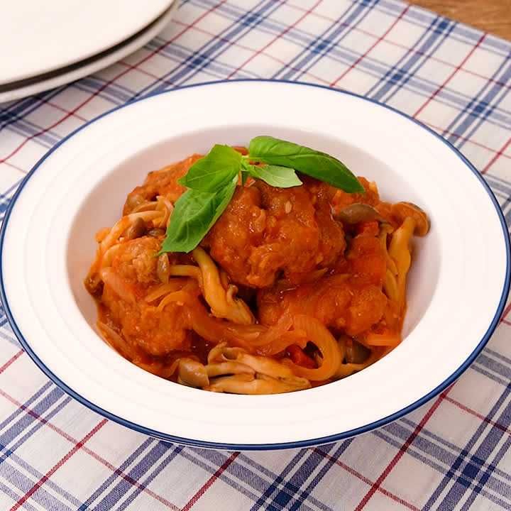 冷凍唐揚げのトマト煮