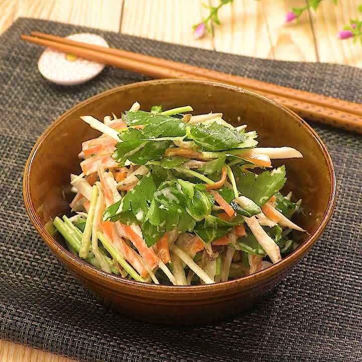 みつばとごぼうのサラダ