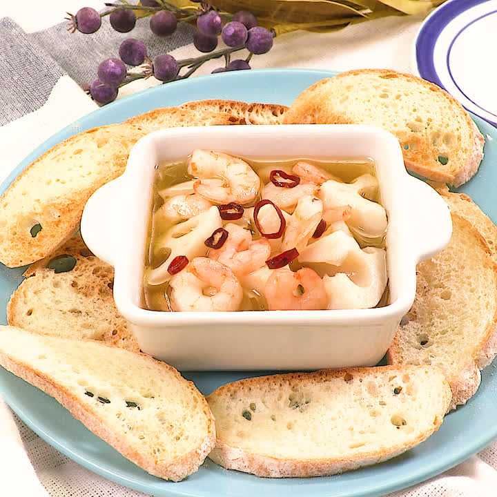 れんこんと海老のアヒージョ