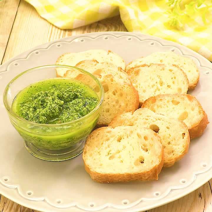 ジェノベーゼ風みつばソース