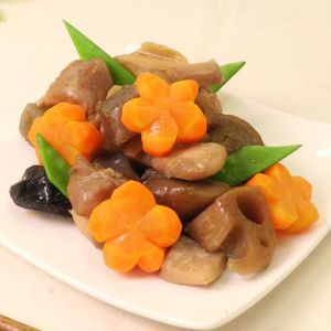 花型にんじんの飾り切り