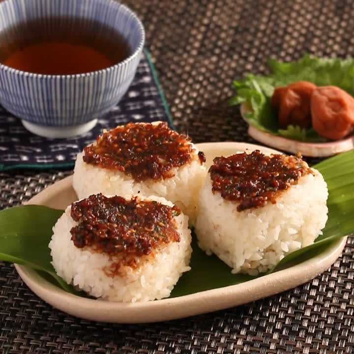 大葉味噌の焼きおにぎり