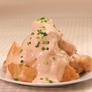 「鶏じゃがのマヨ炒め」のレシピ動画