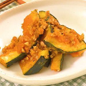 「かぼちゃのくるみ和え」のレシピ動画
