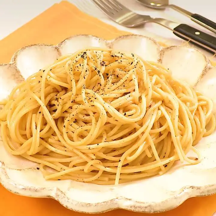 にんにく風味の和風パスタ