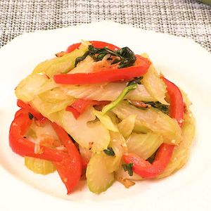 「セロリと干しえびの中華炒め」のレシピ動画