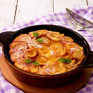 「パン耳くるくるフレンチトースト」のレシピ動画