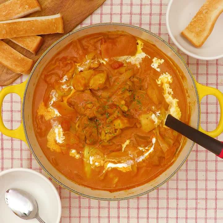 まろやかスパイシー バターチキンカレー鍋のレシピ動画 作り方 Delish Kitchen