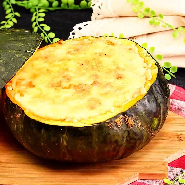 贅沢まるごとかぼちゃ♪大量消費におすすめ絶品レシピ4選