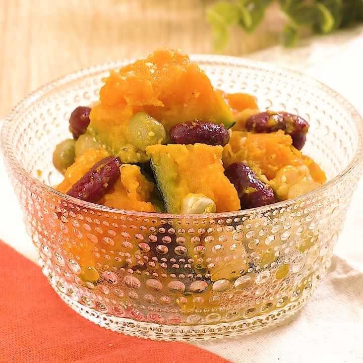 かぼちゃと豆のサラダ