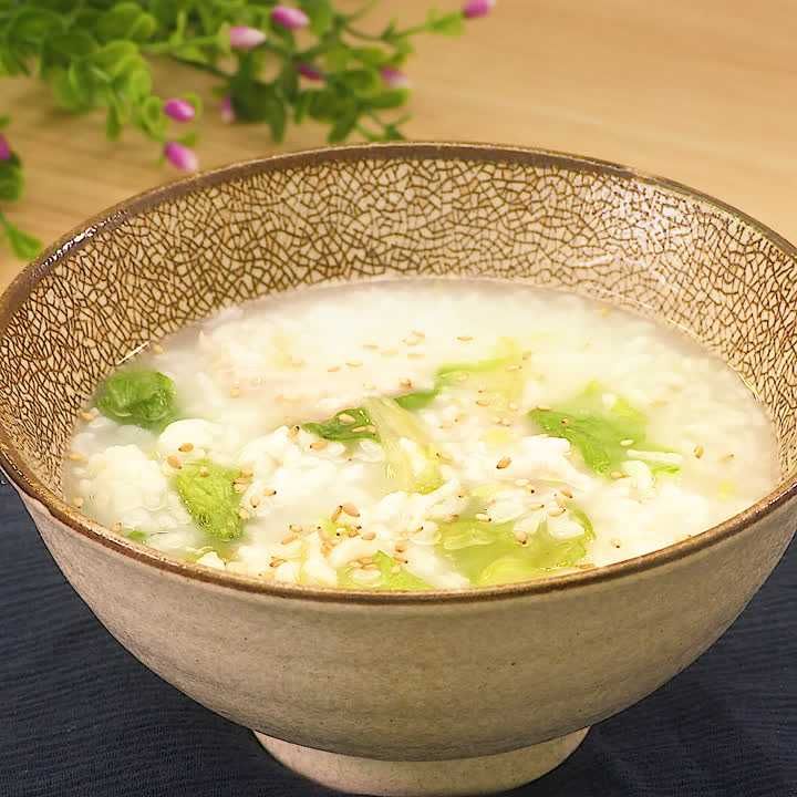 レタスと鶏肉の雑炊
