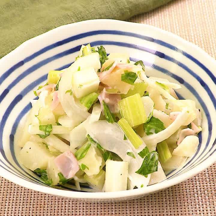 セロリのポテトサラダ