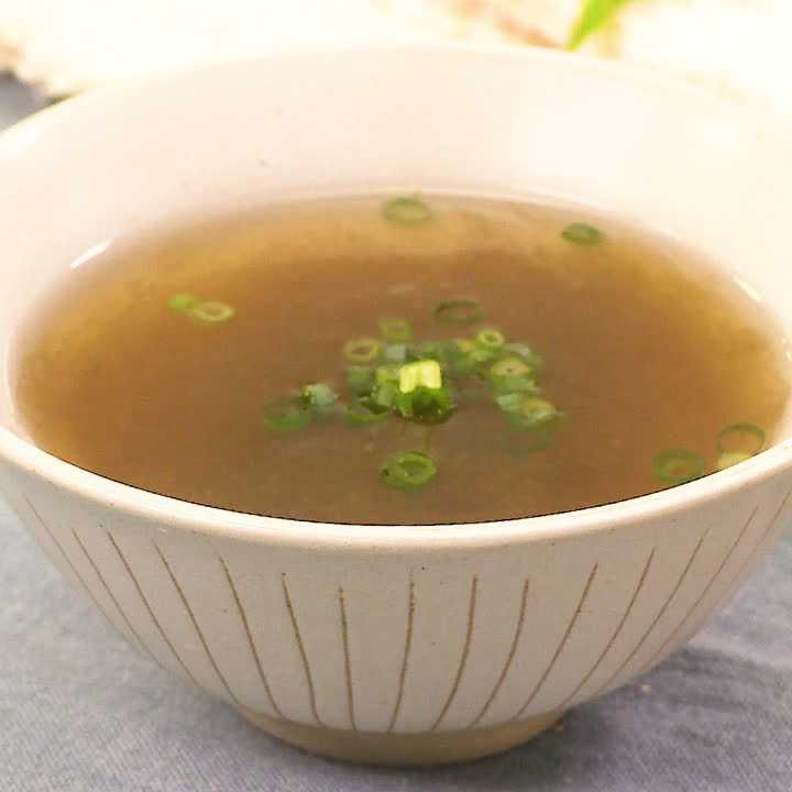 とろろ昆布のしょうがスープ