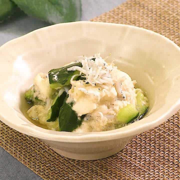 とろろ胡瓜のしらす和え